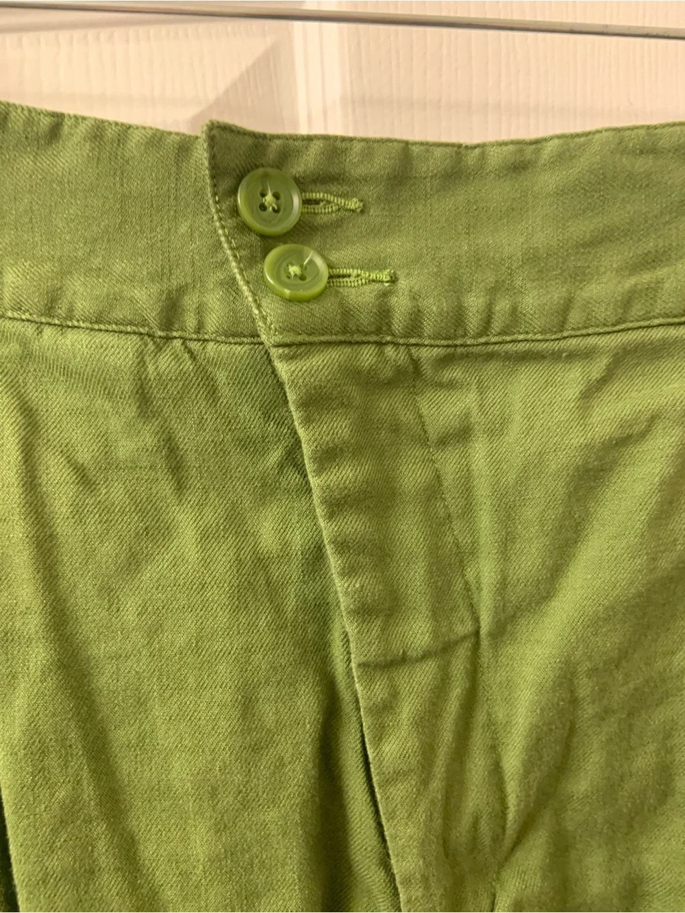 CAbi Olive Green Pleated Women's Shorts